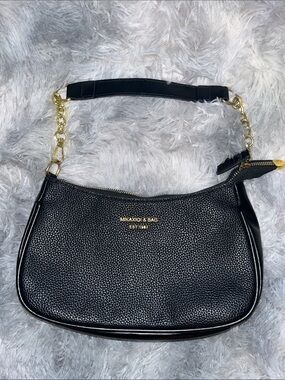 MIKAXIQI & BAG Black Shoulder Bag with Gold Chain Detail